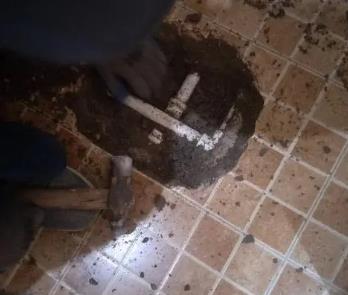 中牟卫生间漏水维修公司为您分享下卫生间渗水如何处理及注意事项