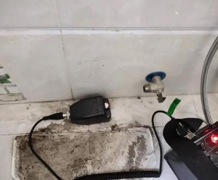 中牟屋顶漏水维修公司分享下卫生间漏水的危害及解决方法